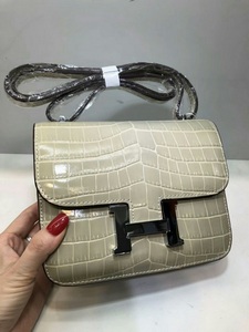 Hermes Handbags 611